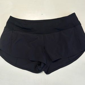 Black Lululemon shorts 2” inseam without tags size 6